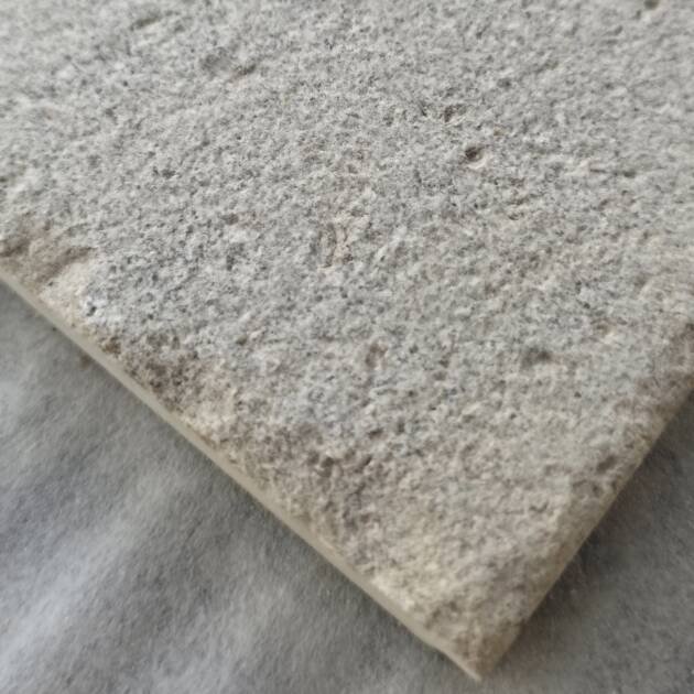 Triesta chiseled sandblast Orient