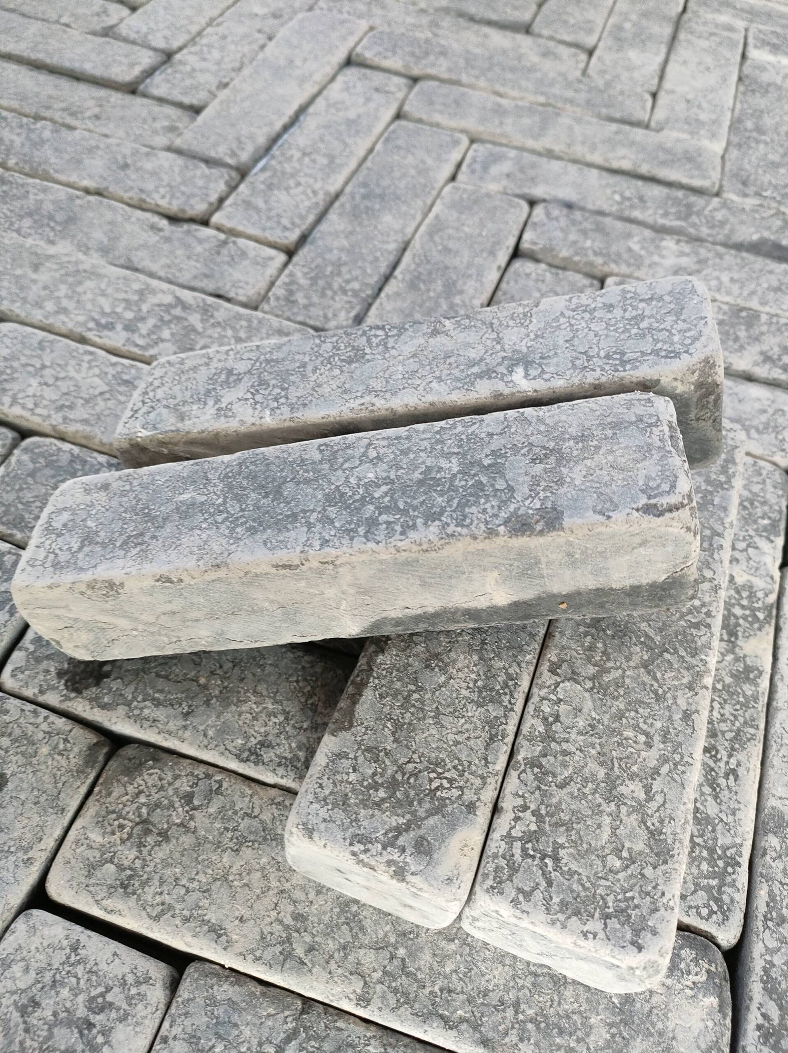 Melly Grey bricks - Image 2
