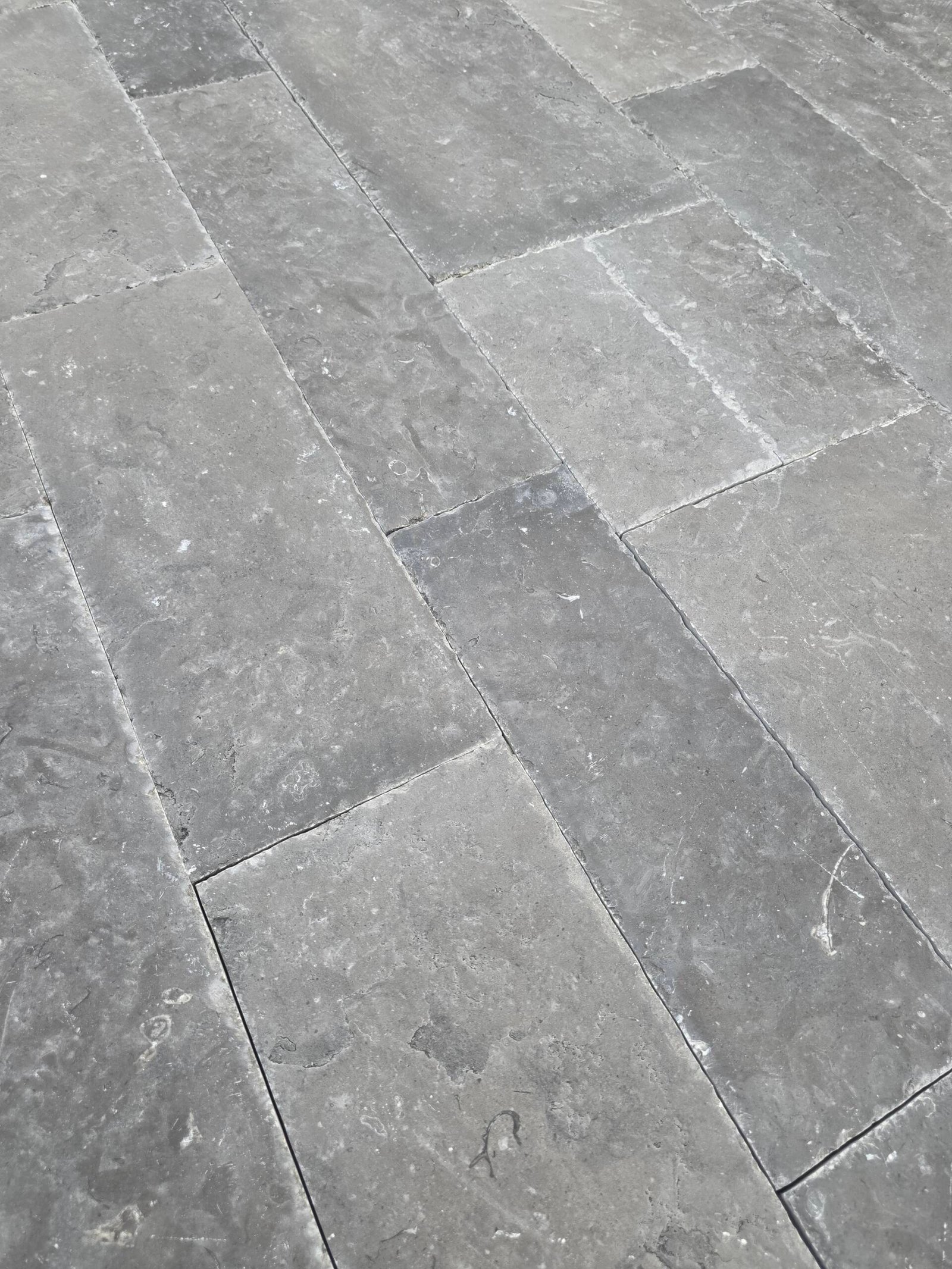 Melly grey chiseled brushed - Image 3