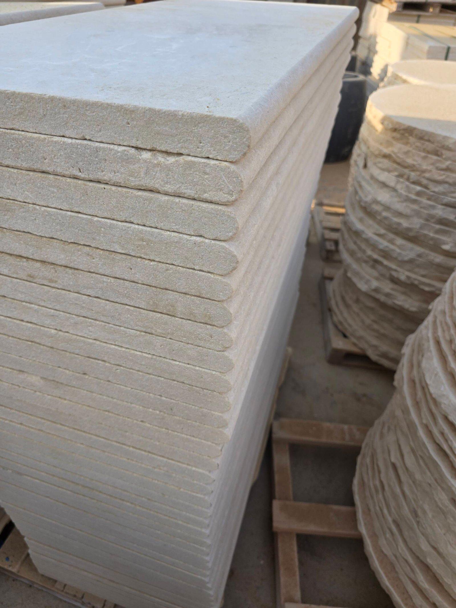 Menia pool borders sandblasted bullnose - Image 4