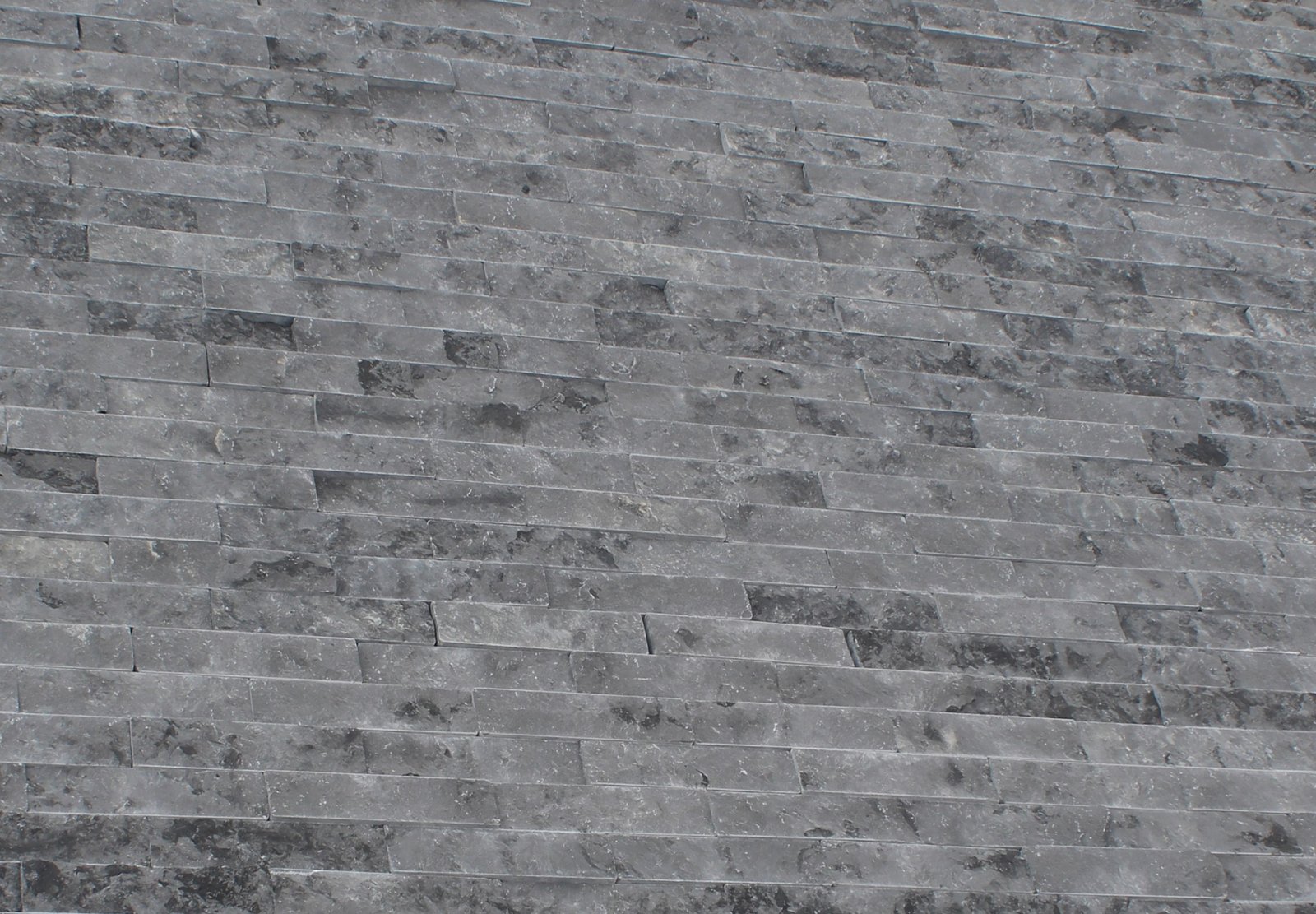 Melly grey splitface - Image 4