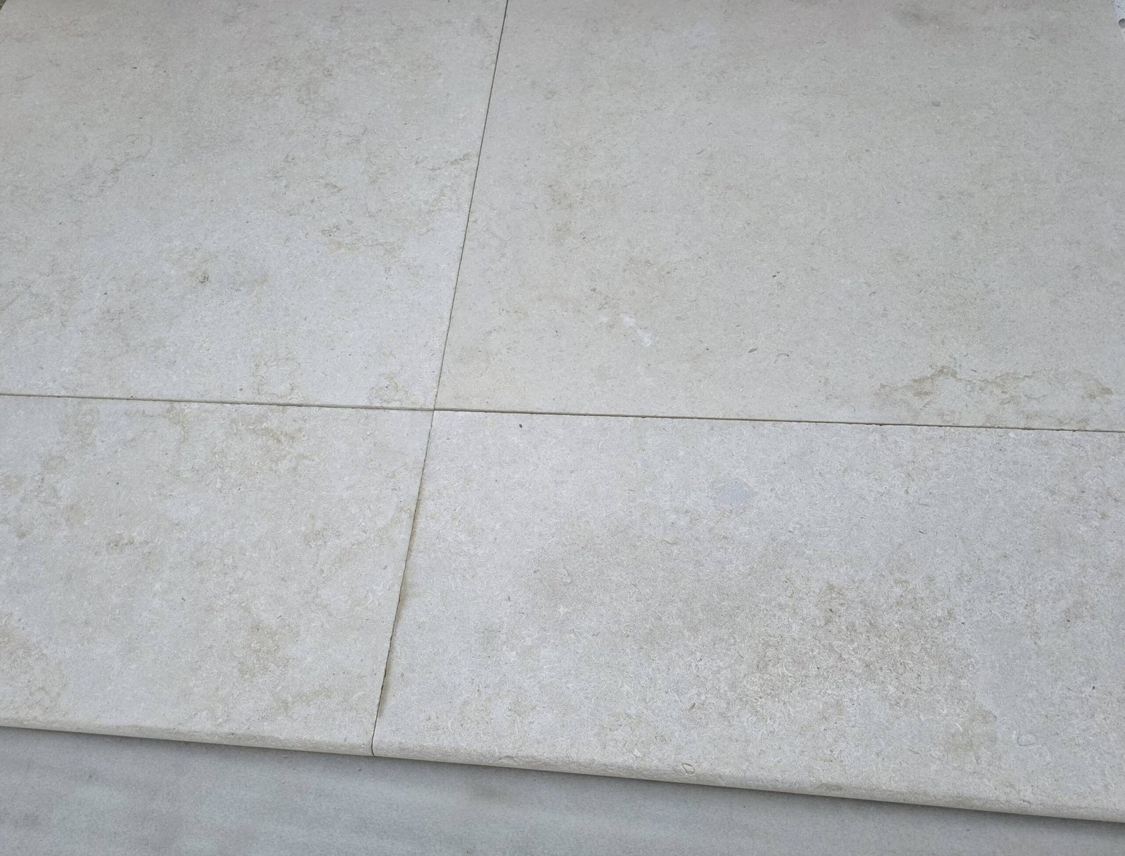 Menia pool borders sandblasted bullnose - Image 5