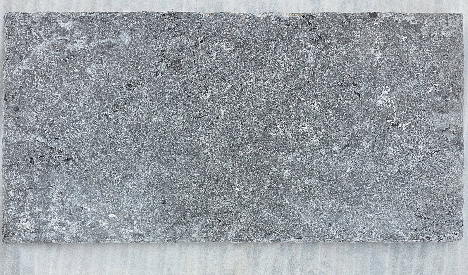 Melly grey chiseled flamed tumbled - Image 6